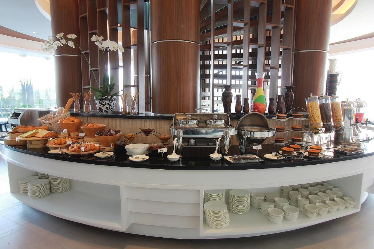 בנדונג Grandia Hotel מראה חיצוני תמונה